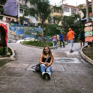 Meet your Posher, Julissa